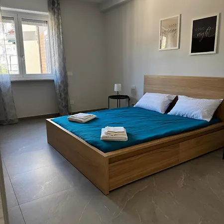 Luce Di Partenope Apartament